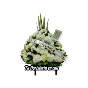 Ramo fúnebre en triángulo #03