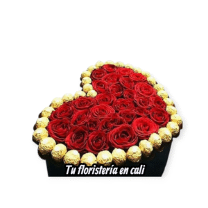 Corazón grande tapizado en rosas rojas