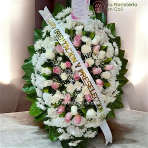 Arreglo fúnebre trípode rosa rosada 20